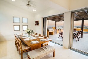 Outdoor dining - Casa Monet: Elegant Ocean View Retreat (Cabo San Lucas)