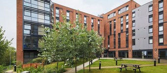 Student Only Riverside Way