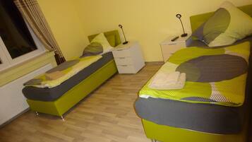 3 Schlafzimmer, Bügeleisen/Bügelbrett, WLAN, Bettwäsche