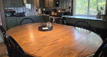 Enjoy your Getaway at the Peaceful Lakefront Chalet!