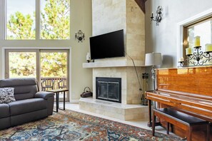 House (5 Bedrooms) | Interior - Mystic Ridge by Avantstay Game Room + Views (Lake Arrowhead)