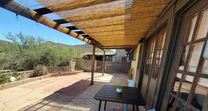Tucson Desert Crystal Cabin Historic Ranch 2BR with Amazing Mountain View
