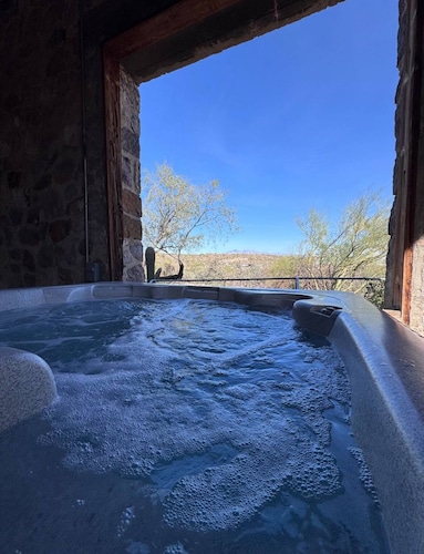 Tucson Desert Crystal Cabin Historic Ranch 2BR with Amazing Mountain View