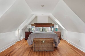 2 Schlafzimmer, Bügeleisen/Bügelbrett, Reisekinderbett, kostenloses WLAN