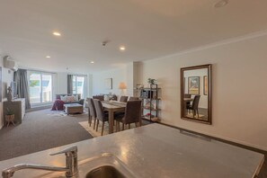 Interior - The Aspiring Apartment (Hamilton)