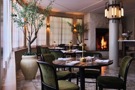 Restaurant. Stockton Inn