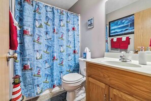 Jetted bath, towels, soap, shampoo