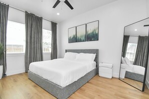 6 室のベッドルーム、アイロン / アイロン台、WiFi、ベッドシーツ