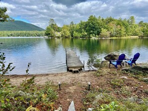 Property grounds - Charming lakefront 2-bedroom cottage with private beach & dock. (Moultonborough)