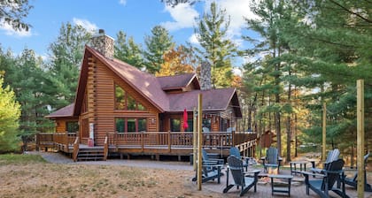 Castle Rock Lake-Games-Bar-Fireplaces & Fire Pits