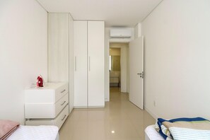 Room - Excelente Apartamento a 200m do mar - Op03h (Florianópolis)