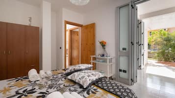 2 bedrooms, free WiFi, bed sheets