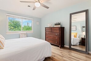2 chambres, fer et planche à repasser, Wi-Fi gratuit, draps fournis