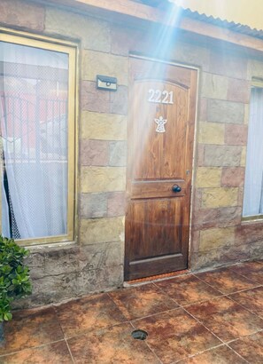 Exterior detail - Disfrute de Casa Nórdica, una casa grande y cómoda en un pasaje muy tranquilo (Taltal)