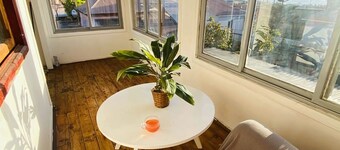 Disfrute de Casa Nórdica, una casa grande y cómoda en un pasaje muy tranquilo