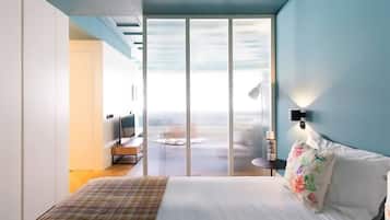 1 bedroom, iron/ironing board, travel crib, WiFi