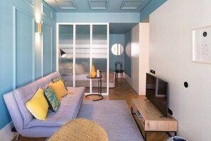 1 chambre, fer et planche à repasser, lit de bébé portatif, Wi-Fi