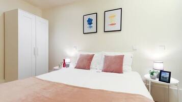 1 bedroom, iron/ironing board, travel crib, WiFi