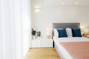 1 chambre, fer et planche à repasser, lit parapluie, Wi-Fi