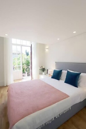 1 bedroom, iron/ironing board, travel cot, WiFi