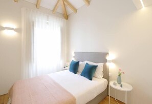 2 Schlafzimmer, Bügeleisen/Bügelbrett, Reisekinderbett, WLAN