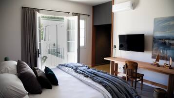 Junior Room | In-room safe, individually decorated, individually furnished, desk