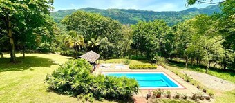 Casa Colonial privada vía Villeta Tobia