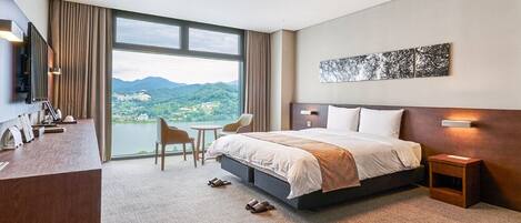 Deluxe Double Room | In-room safe, free WiFi