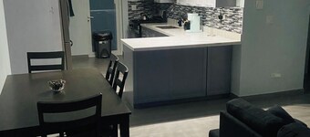 Charming 2-bedroom apartment with AC, WiFi in wonderful Nassau