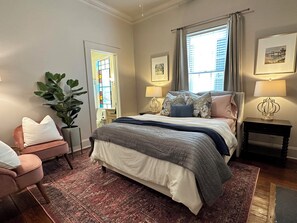 2 bedrooms, WiFi, bed sheets