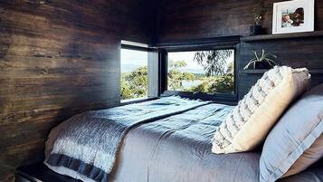 1 chambre, fer et planche Ă repasser, draps fournis