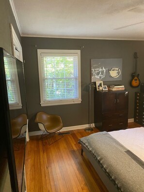 3 bedrooms, WiFi, bed sheets - Artistic 3-bedroom house in lovely Fayetteville with a great vibe (Fayetteville)