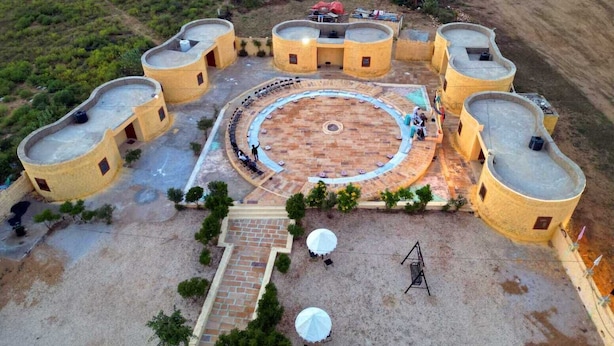 منظر من الجو على ارتفاع عالٍ