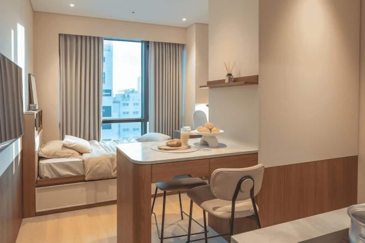 Skrivebord, lydisolering, gratis Wi-Fi, sengetøj