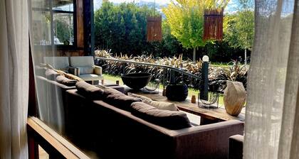 Midcentury Magic in Marlborough