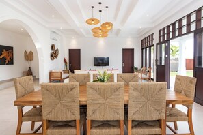 Luxury Villa | Dining room - Villa Besakih (Canggu)