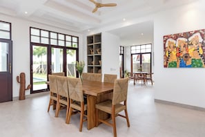 Luxury Villa | Dining room - Villa Besakih (Canggu)