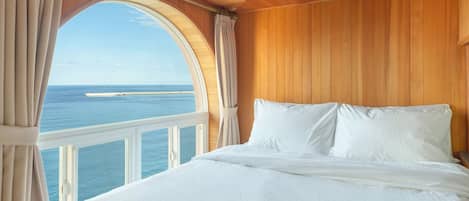 Basic Room, 1 Bedroom (Room 201) | 1 bedroom, free WiFi