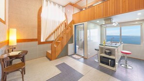 Basic Room, 1 Bedroom (Room 201) | 1 bedroom, free WiFi - Samcheok Peacehousing Spa Pet Pension (Samcheok)