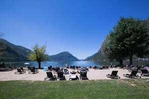 Beach nearby - Porto Letizia Mozart 2, Porlezza, Italy (Porlezza)