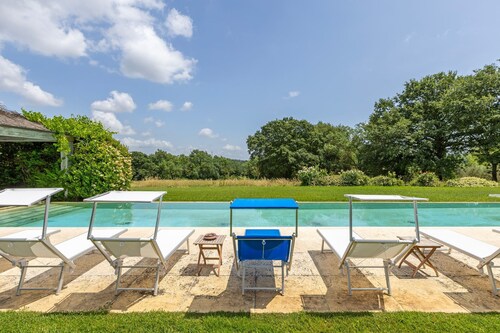 Elegante Villa mit Pool in der toskanischen Landschaft, 45 Autominuten von Stränden des Argentario