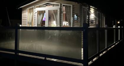 Luxury Caravan Escape by the Seaside, Port Seton