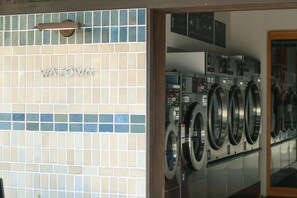 Interior - Watowa (Oda)