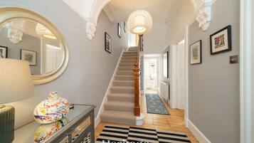 House | 5 bedrooms
