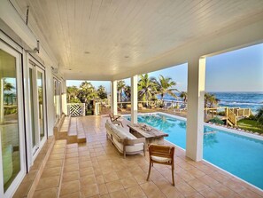 Pool - 8-bedroom Ocean Front  in Double Bay Eleuthera  with NOT a heated pool (North Palmetto Point)