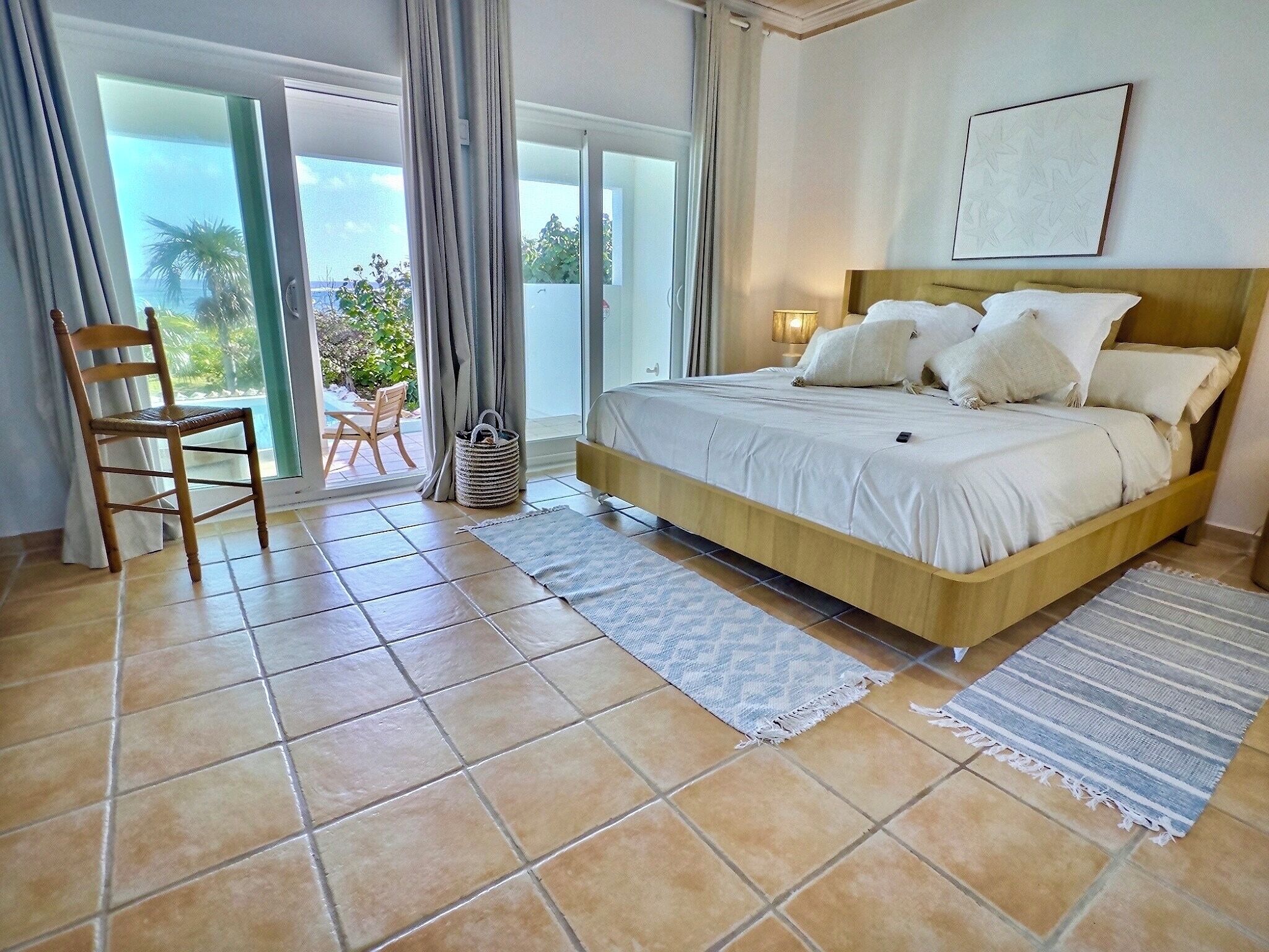 8 chambres, Wi-Fi gratuit, draps fournis