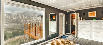 Colorado River Getaway in Parachute: Dogs Welcome!