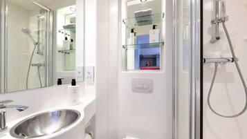 Studio Superior, 1 giường đôi, không hút thuốc | Phòng tắm