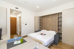 1 chambre, fer et planche à repasser, Wi-Fi, draps fournis