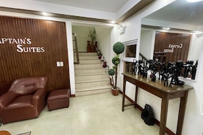 Interior - Captains Suites Albay (Guinobatan)